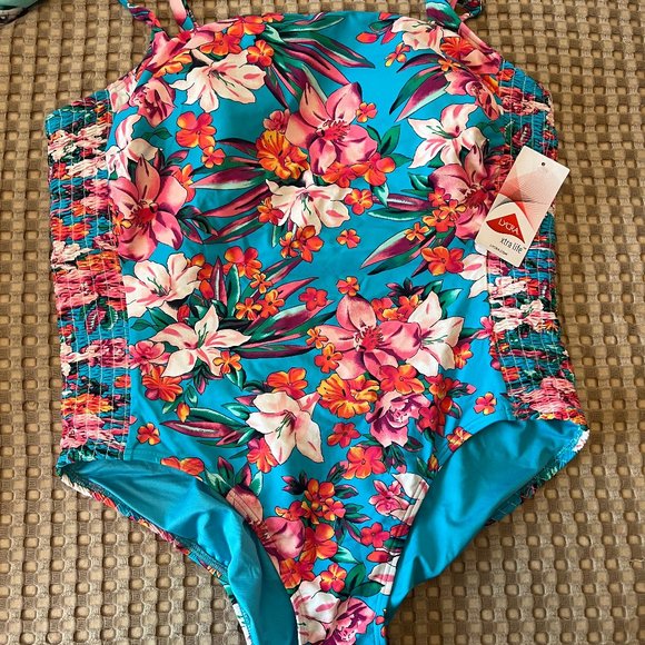 Lands' End Lycra Life 1X Swimsuit NWT - Picture 2 of 7